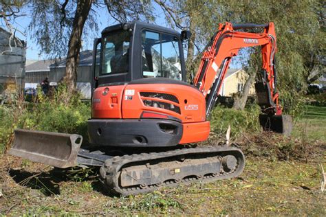 hire mini excavator melbourne|solution plant hire melbourne.